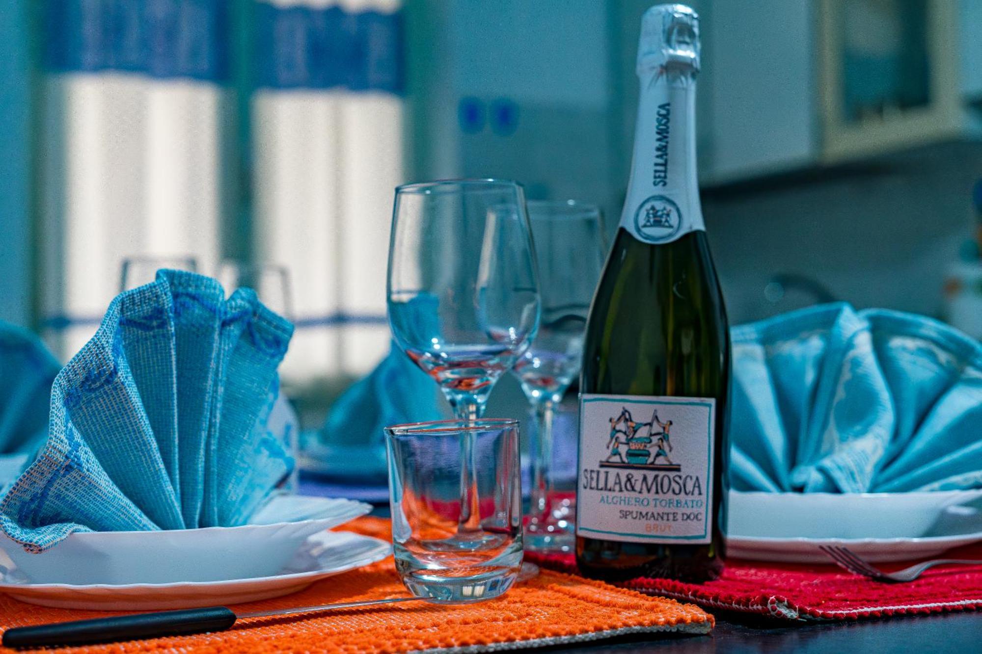 Casa Del Campanil Apartment อาลเกโร ภายนอก รูปภาพ